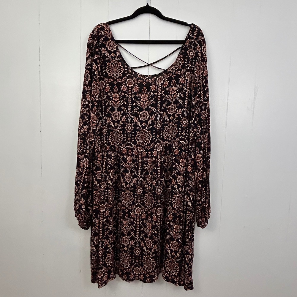 Forever 21+ Plus‎ Size 2X Black Floral Medallion Boho Mini Dress Long Sleeve NWT